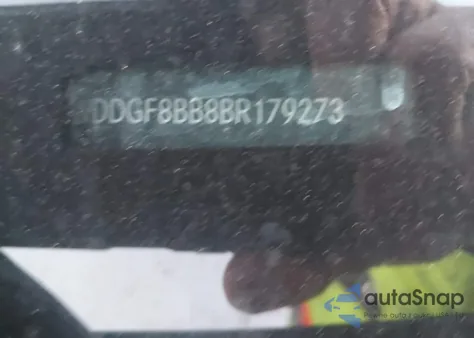 2011 Mercedes-Benz C 300 Luxury 4Matic/Sport 4Matic z USA, uszkodzony, nr VIN WDDGF8BB8BR179273